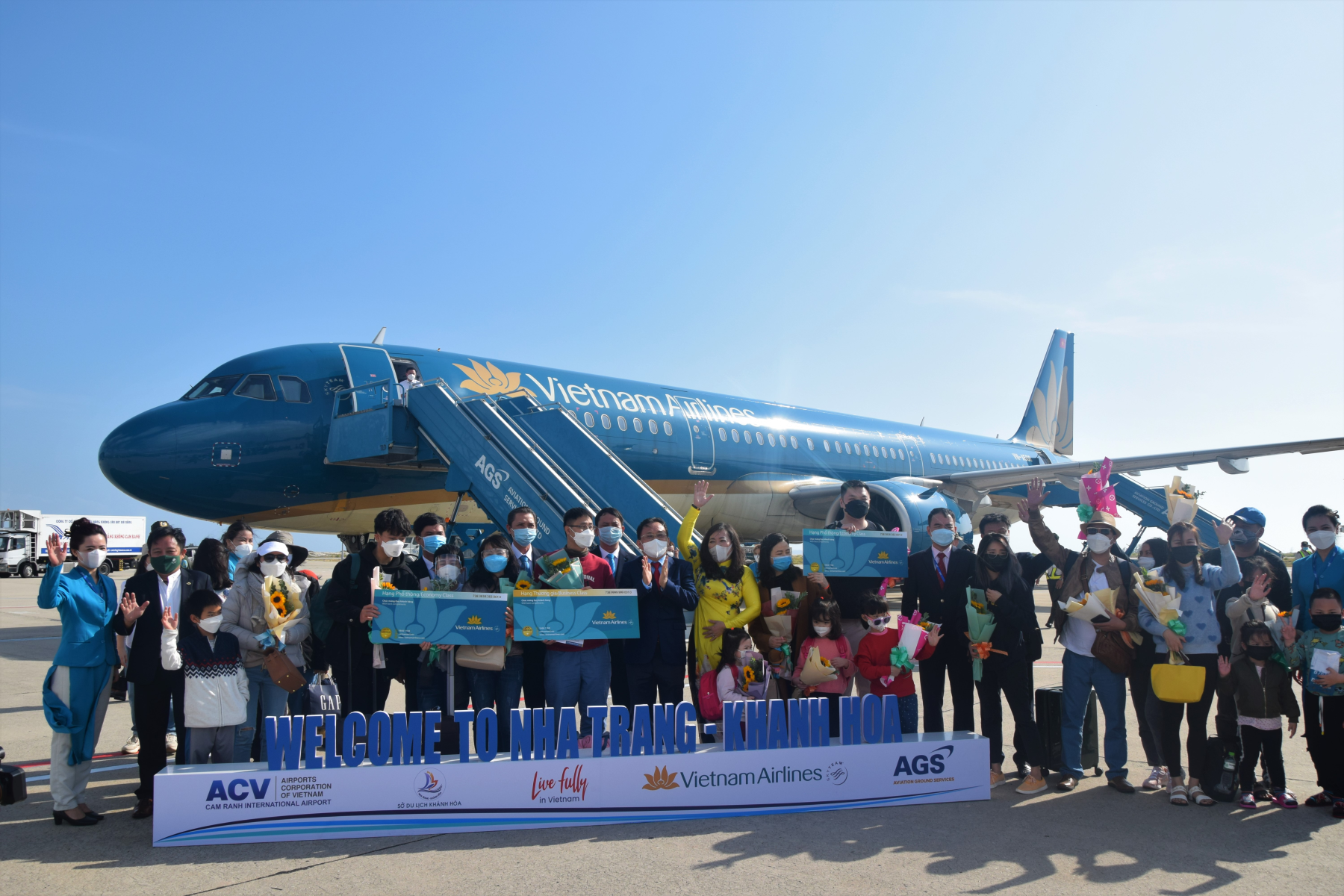 Cam Ranh Airport Cxr Nha Trang Khanh Hoa 2 1800x1200