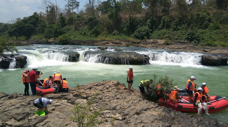 Dak Lak Provice Buon Ma Thuot Infatable Boat Serepok River