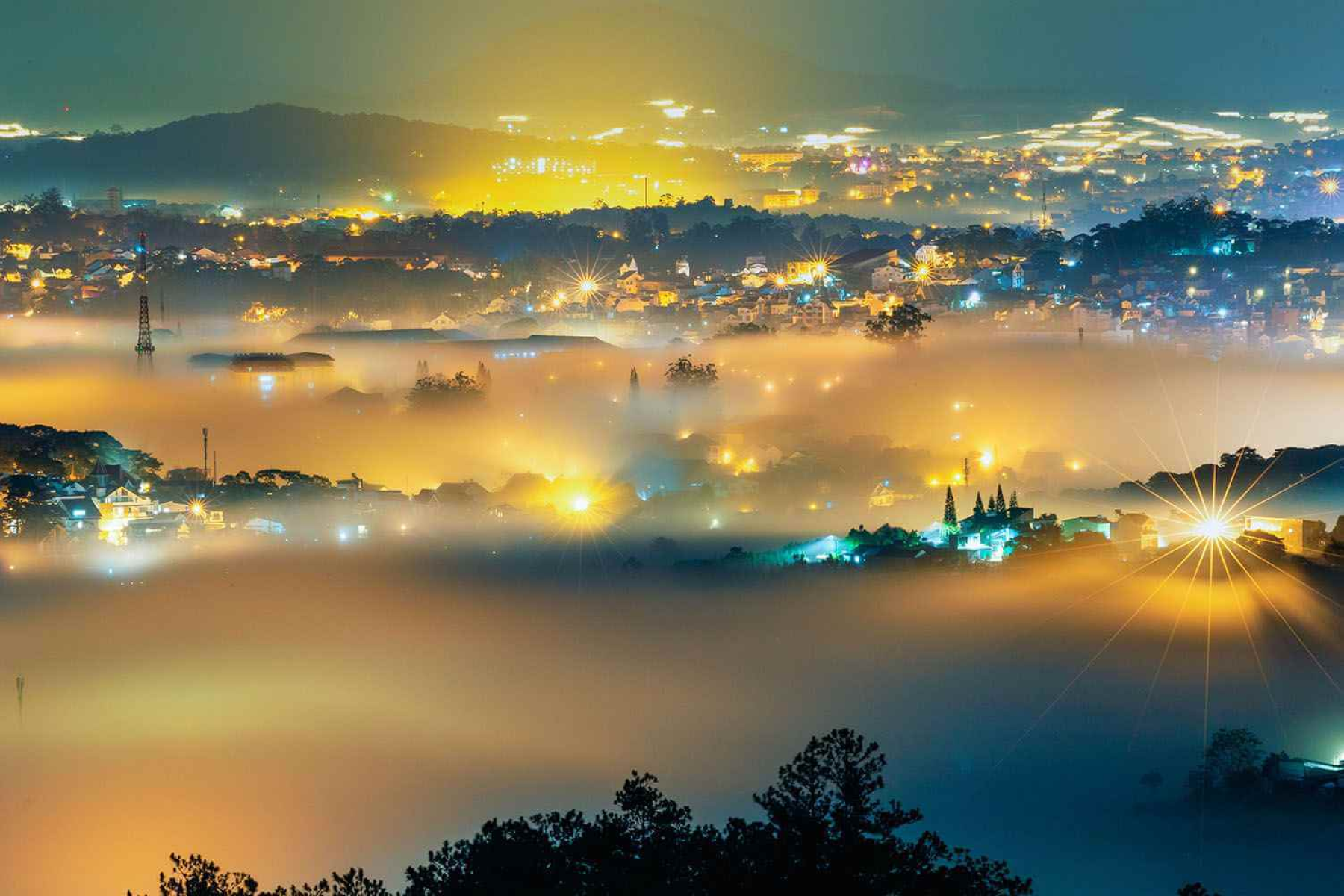 Da Lat An Exciting Mountain Retreat For Adventure Seekers At Night 1800x1200