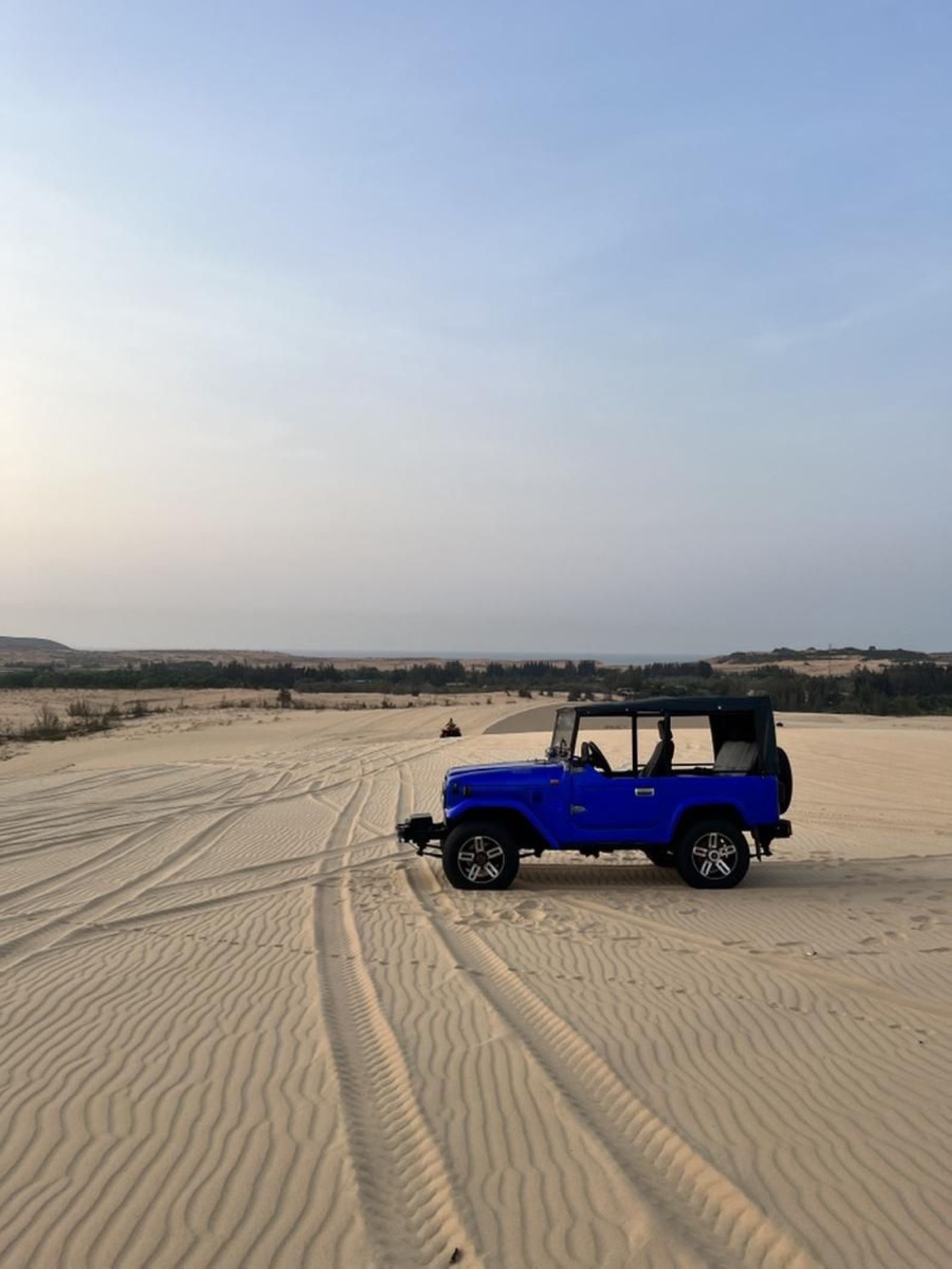 Gia Phu Car Rental Stransfer Services Jeep Car 4 6 Seater 1600x2133 6