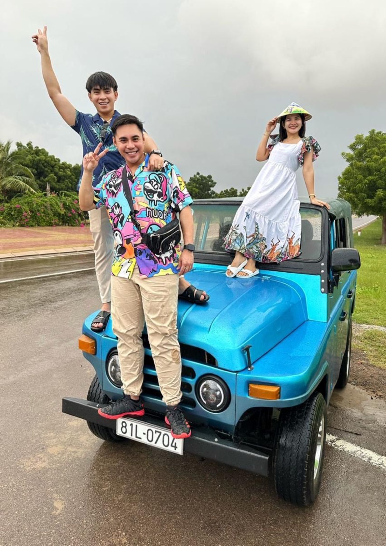 Gia Phu Car Rental Stransfer Services Jeep Car 4 6 Seater 1600x2261