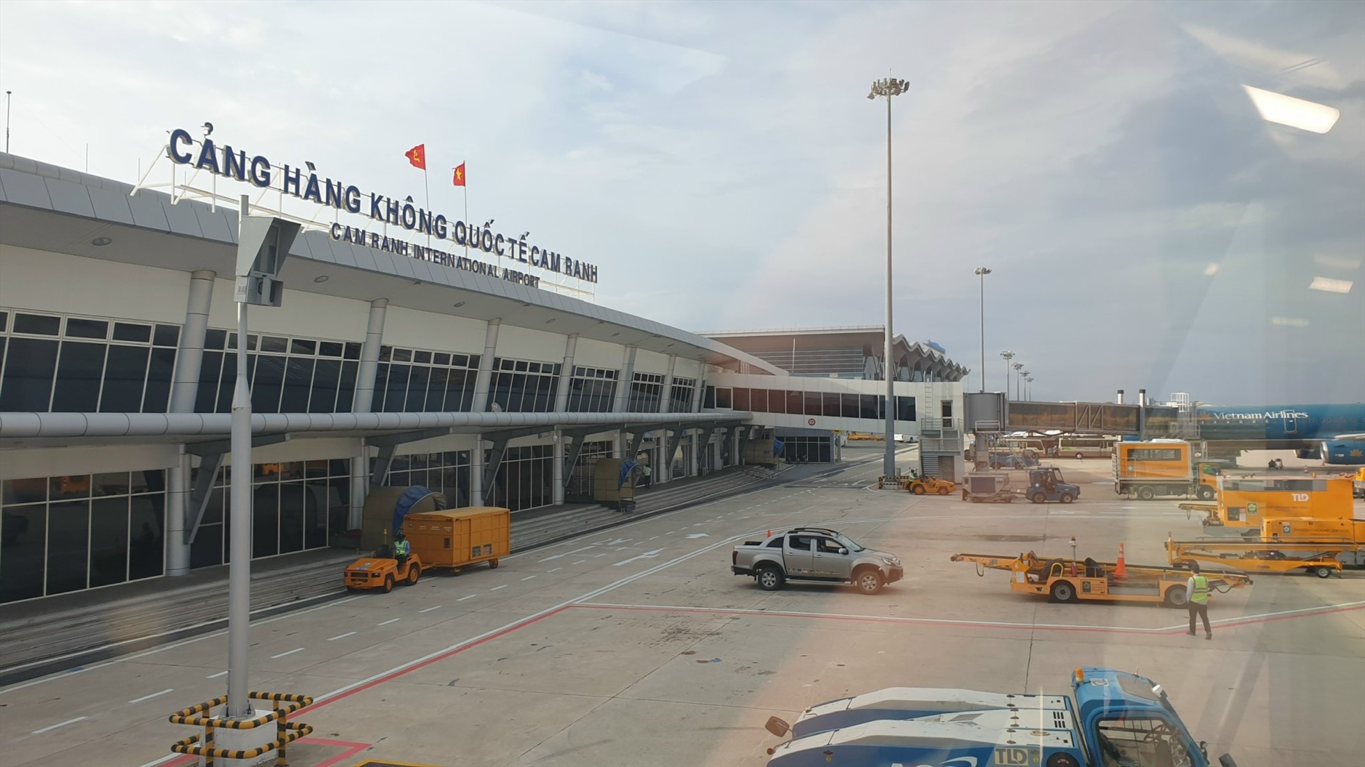 Transfer Between Cam Ranh Airport Nha Trang And Hoi An City Quang Nam 2