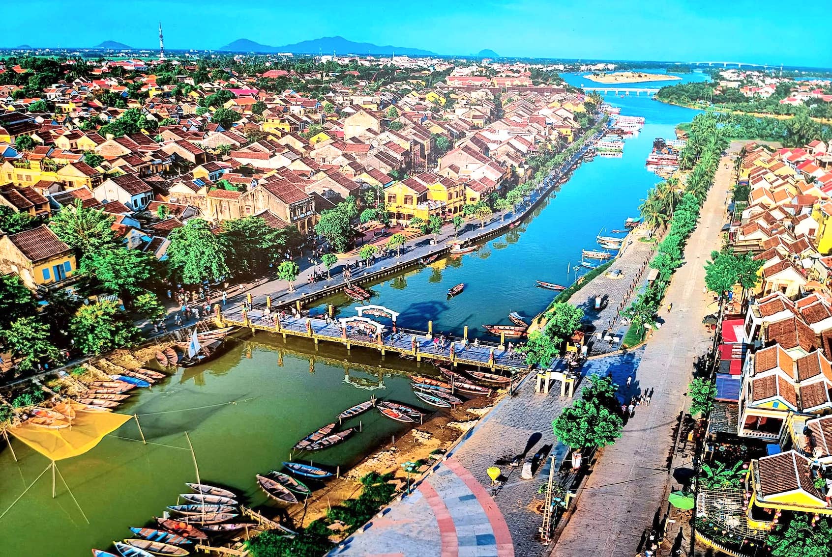 Transfer Between Cam Ranh Airport Nha Trang And Hoi An City Quang Nam 4